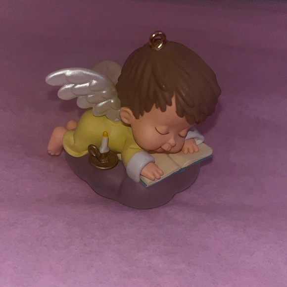 Hallmark Keepsake Mary’s Angels “Daffodil” Christmas Ornament - Picture 2 of 6